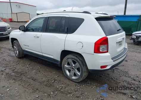 2011 Jeep Compass Limited из США, поврежденный, VIN 1J4NT5FB5BD230870